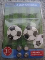 ***Original Melinera 2er Set Fußball LED Anstecker NEU/OVP*** Rheinland-Pfalz - Katzenelnbogen Vorschau