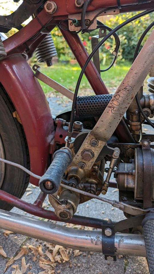 Oldtimer-Motorrad Blackburne 350 sv in Windesheim