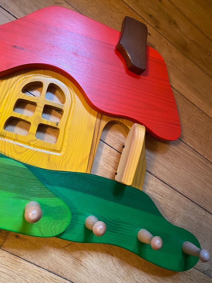 Kinder Wandgarderobe - Glückspilz - Holz Haken in Lennestadt