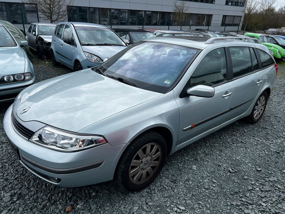 Renault Laguna 1,8Liter Benziner in Kelkheim