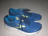 BROOKS Adrenaline 21 Schuhe! Gr. 45,5! blau! Running! eh 160€ Hessen - Babenhausen Vorschau