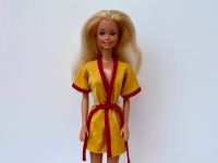 Barbie Bademantel Morgenmantel gelb Vintage #3640 1981 80er Niedersachsen - Buchholz in der Nordheide Vorschau