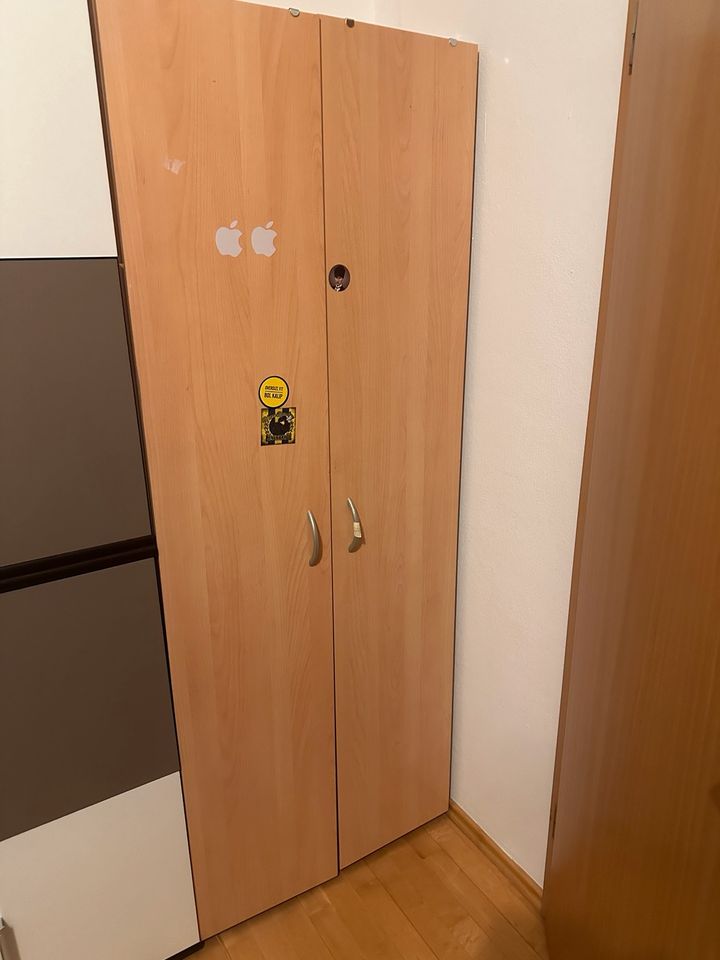 Schrank  mit regale in Nürnberg (Mittelfr)