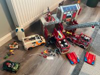 Playmobil Feuerwehrwache mit Fahrzeugen Nordrhein-Westfalen - Oberhausen Vorschau