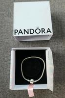 Original Pandorra Armband, 19 cm mit Charm .NEU! Bayern - Kranzberg Vorschau