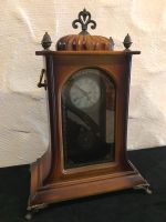 Schöne Uhr Kaminuhr Holz auf alt gemacht Baden-Württemberg - Horgenzell Vorschau