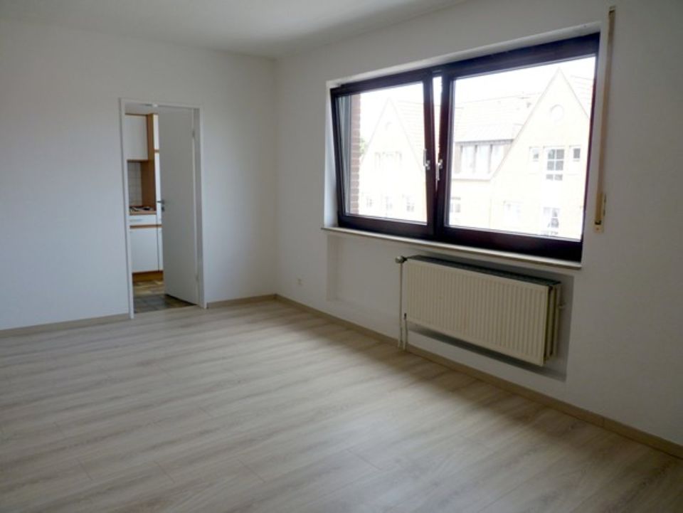 Tolle 1 Zimmer Wohnung in Lingen, zentral gelegen; 2020 renoviert in Lingen (Ems)