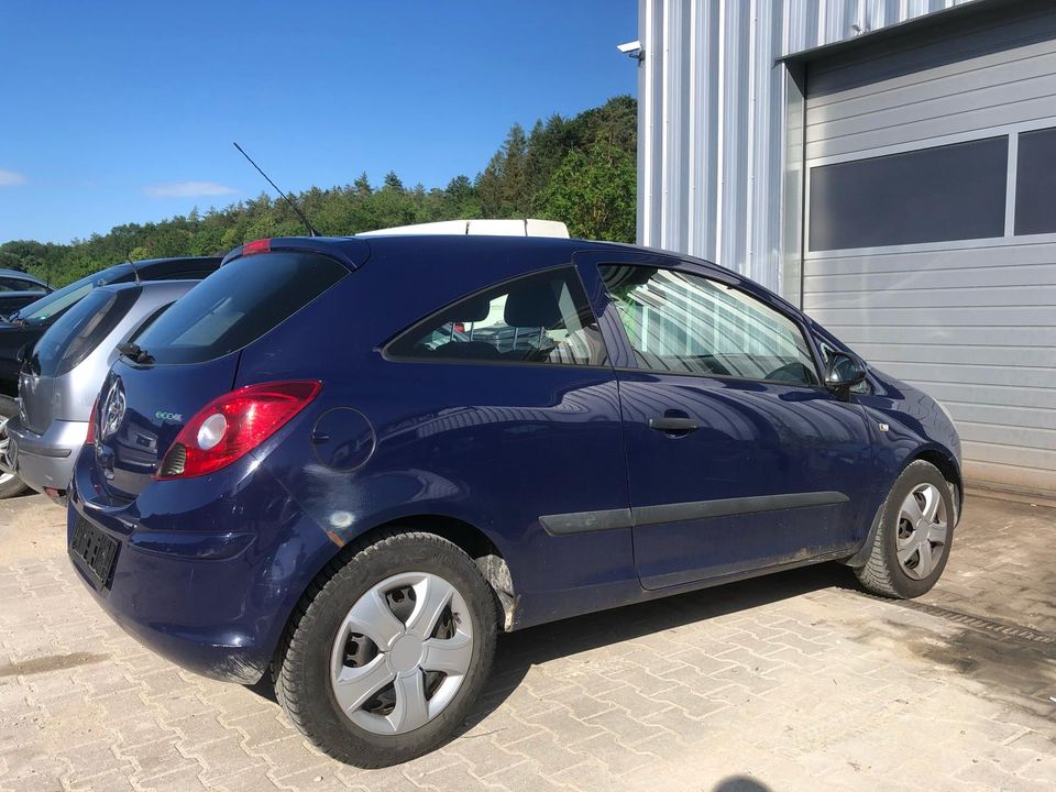 OPEL CORSA DIESEL MIT NEU TUV in Pfeffenhausen