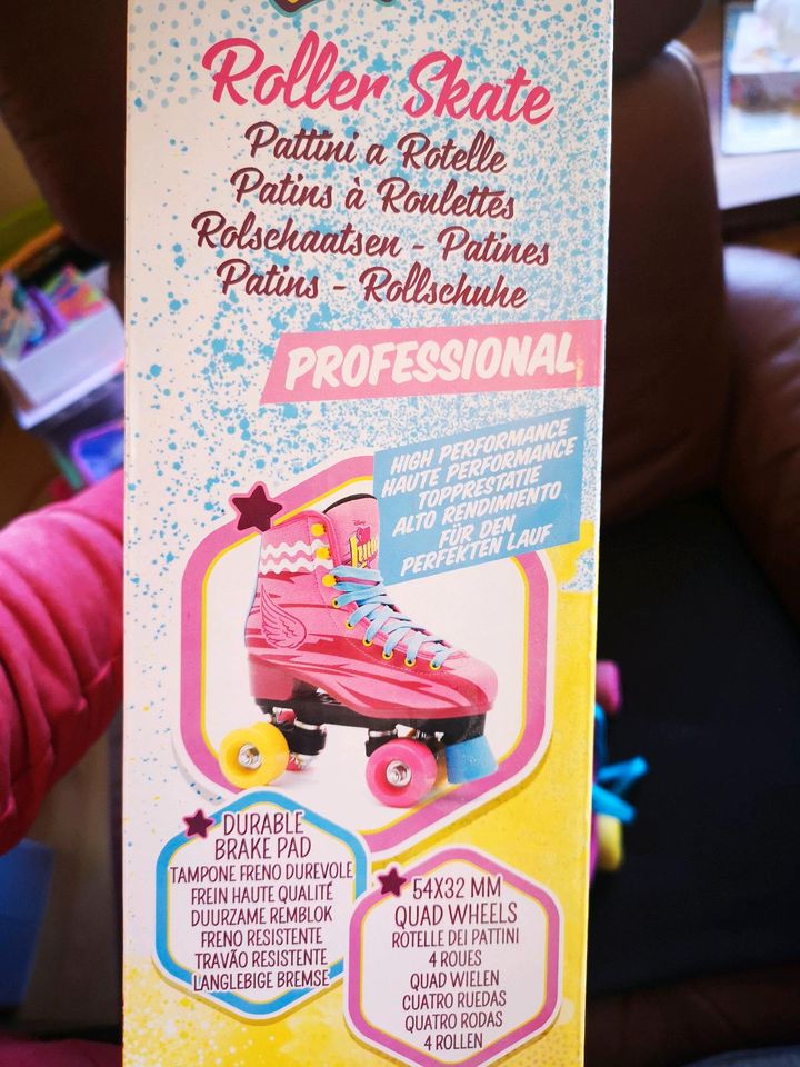 Soy Luna Rollschuhe  Größr 36/37 in Butzbach