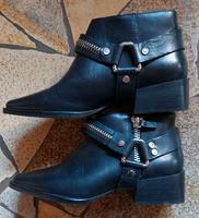 Coole Stiefeletten Schuhe Zara woman Gr 39 schwarz Reißverschluss Bayern - Fürstenfeldbruck Vorschau