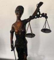 Justitia Bronze Figur Skulptur Signatur Bayern - Karlsfeld Vorschau