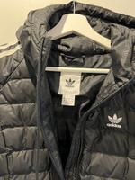 Essentials 3-Streifen Original adidas Winter Daunen Jacke Gr. 34 Dresden - Gompitz Vorschau
