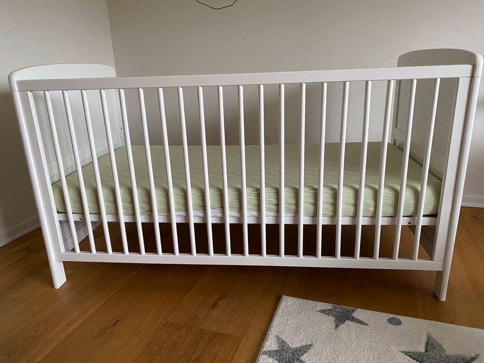 Babybett Beistellbett Kinderbett weiß 70 x140 cm höhenverstellbar in Löningen