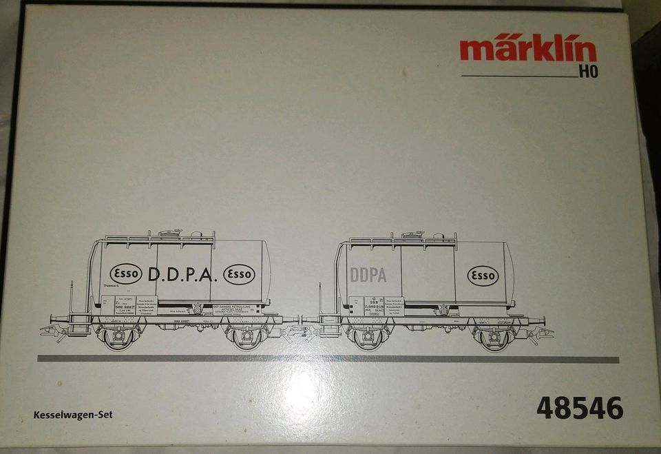 Märklin 48546 Esso Kesselwagen Set H0 in Düsseldorf