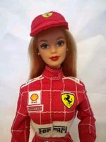 Scuderia Ferrari Barbie mit Zertifikat (Sammler) Hessen - Seeheim-Jugenheim Vorschau