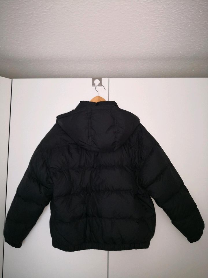 Levi's Winterjacke mit Daunenfüllung in Marbach am Neckar