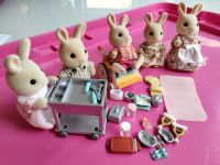 Sylvanian Families - Krankenschwester + 4 x Milchhasen (Familie) Berlin - Lichterfelde Vorschau