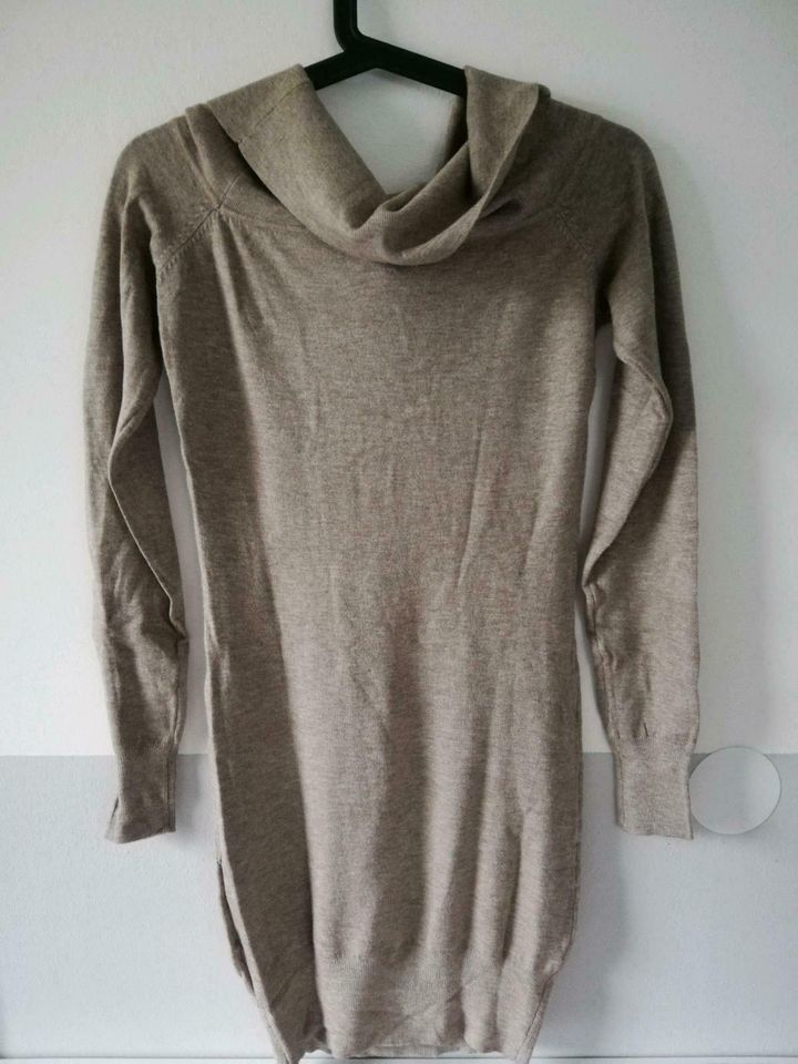 2 Pullover / Longpullover Gr. XS-S neu mit Etikett in Nürnberg (Mittelfr)