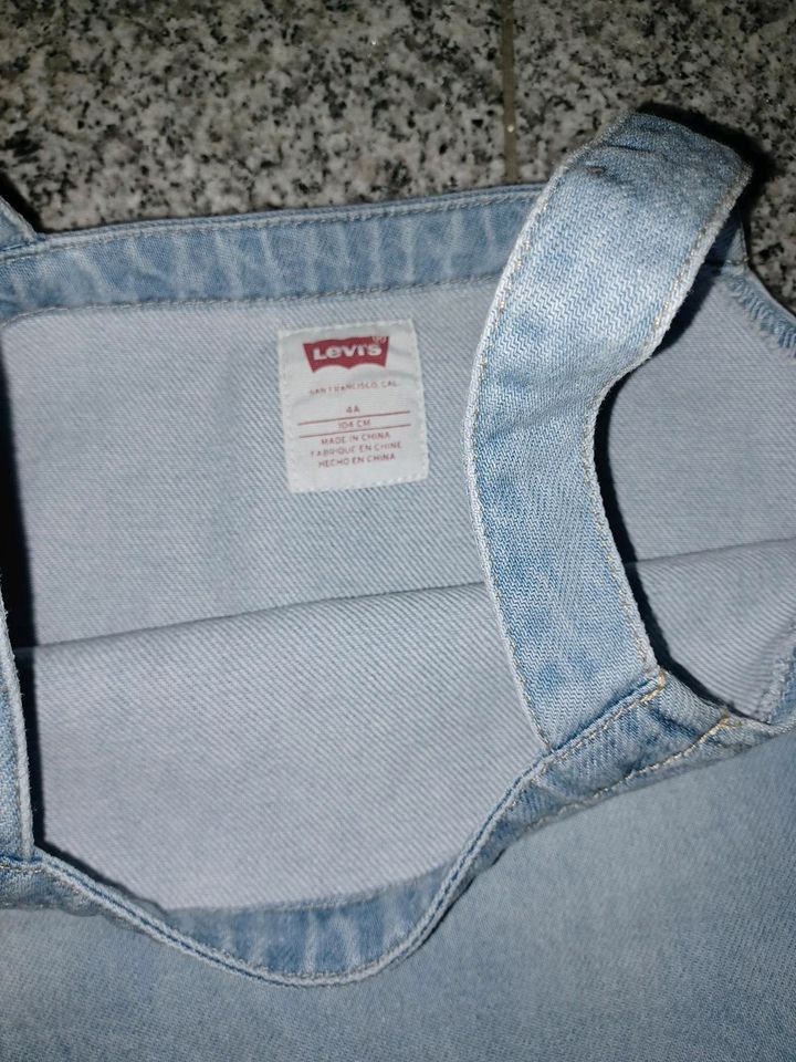 Levis Top Gr 104 ( 98 ) Jeans blau Levi s Jeanstop in Aiterhofen