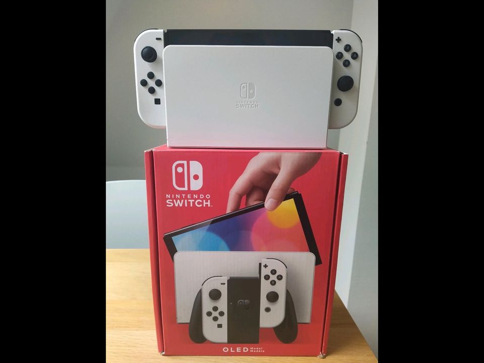 Nintendo Switch OLED in Essen