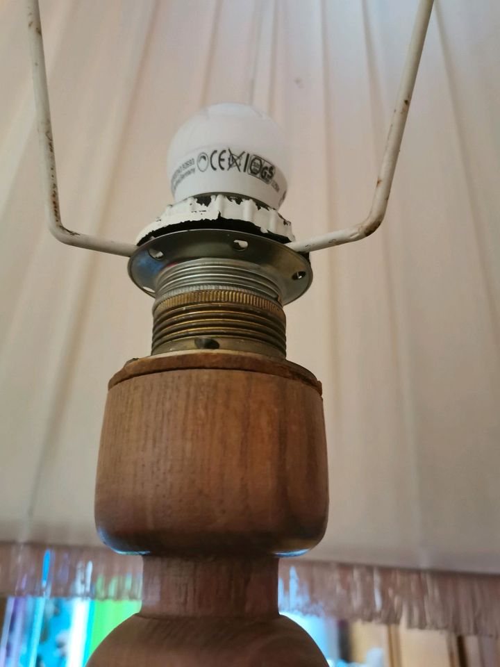 Stehlampe vintage, Lampe in Neuötting
