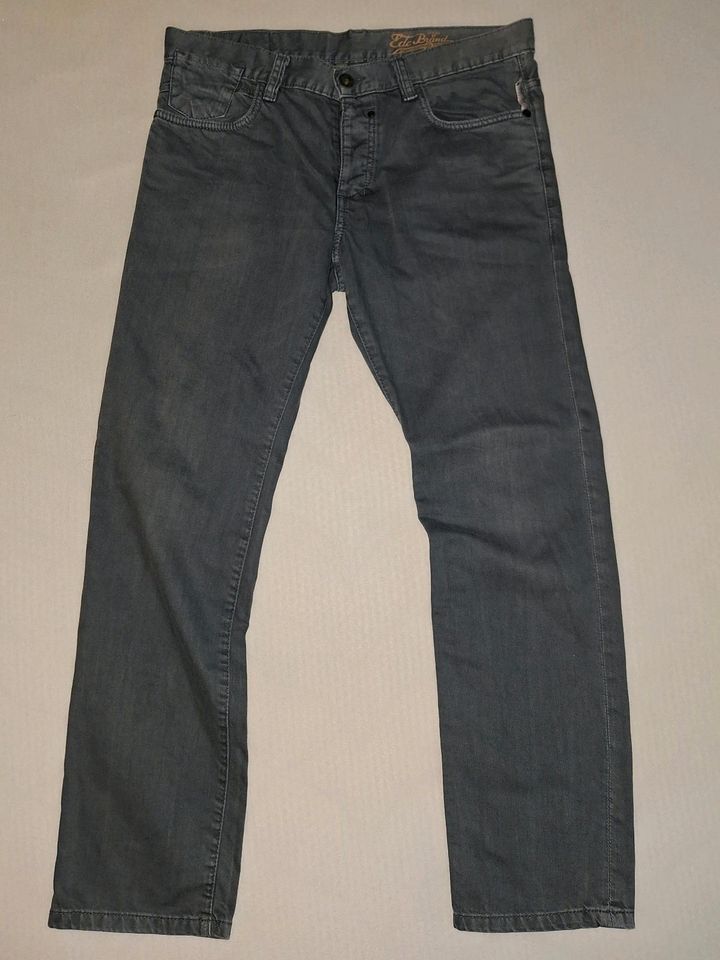 Herren-Jeans EDC - ESPRIT W34 L32 - 34/32 - Grün in Ergoldsbach