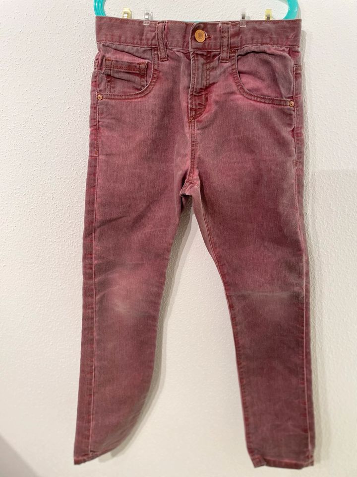 Rote Zara Jeans 140 in Mühldorf a.Inn