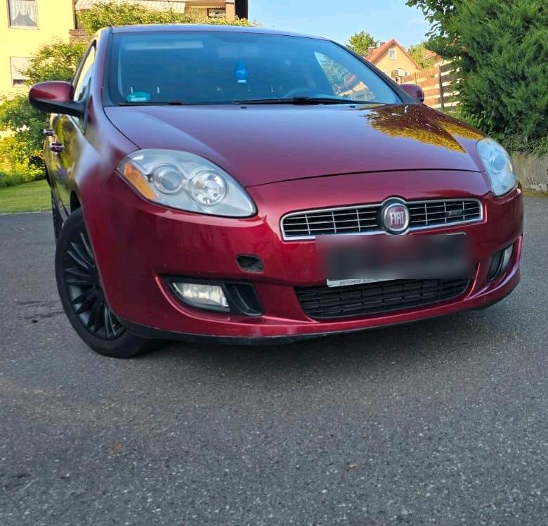 Abbildung des Autos Fiat Bravo ،1,4,120ps ne…
