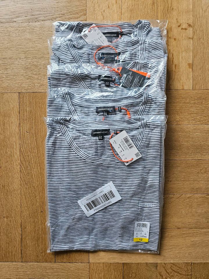 NEU - Superdry Damen Studios Pocket Tee T-Shirt, Größe M in Landsberg (Lech)