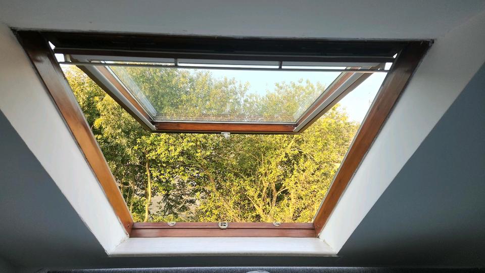 Velux Dachfenster 114x140 GPL608 > Heute SK08 inkl. Eindeckrahmen in Bochum