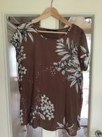 Vero Moda Damen Bluse GR. XL 42 Niedersachsen - Rhauderfehn Vorschau