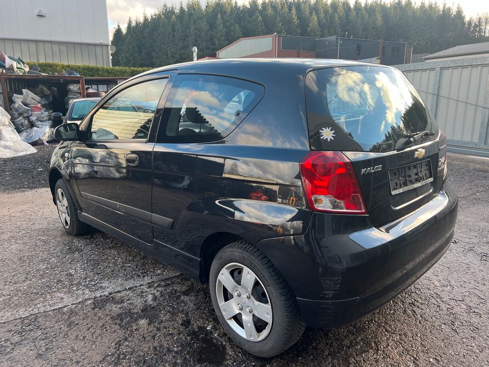 Stoßstange hinte Chevrolet Aveo schwarz Heckschürze Heckstoßstang in Wilnsdorf