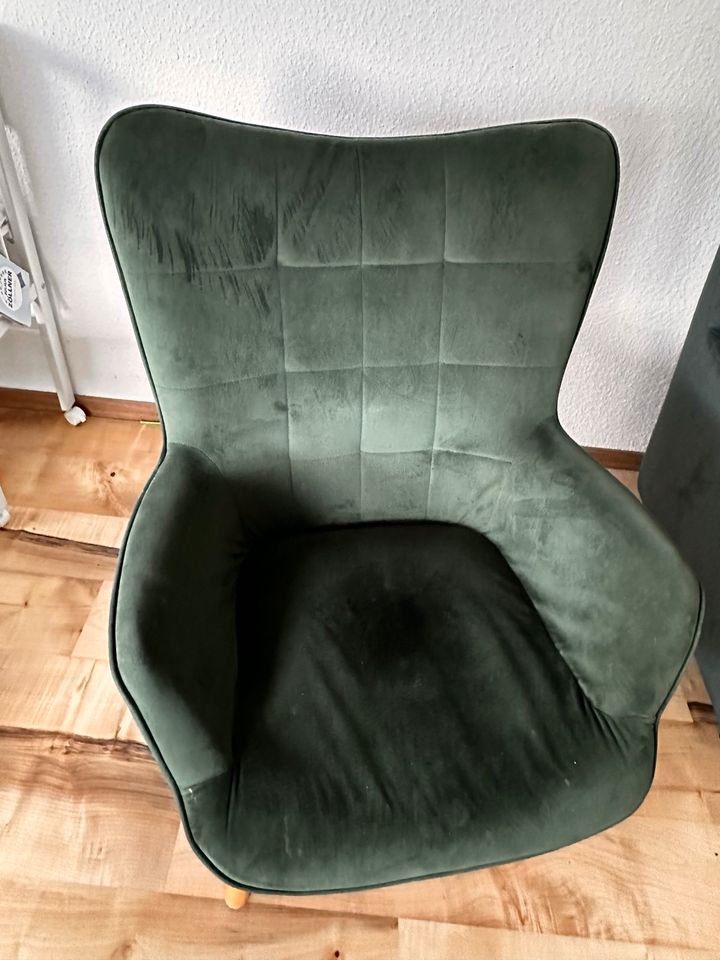 2 Sofa und ein Sessel in Wolfenbüttel