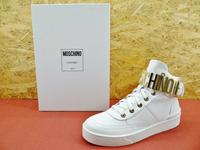 Moschino Herren Damen Schuhe High Top Sneaker Mit Logo Weiß Gr.42 Hessen - Stadtallendorf Vorschau