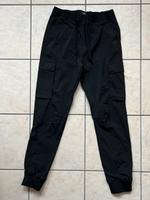 H&M Hose Cargojogger Gr. XS CN 175 Slim Fit schwarz Hessen - Wetzlar Vorschau