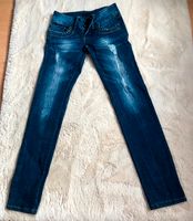 Jeans / Hose / Röhrenjeans - Größe S - blau mit Glitzersteinchen Saarbrücken-Halberg - Eschringen Vorschau