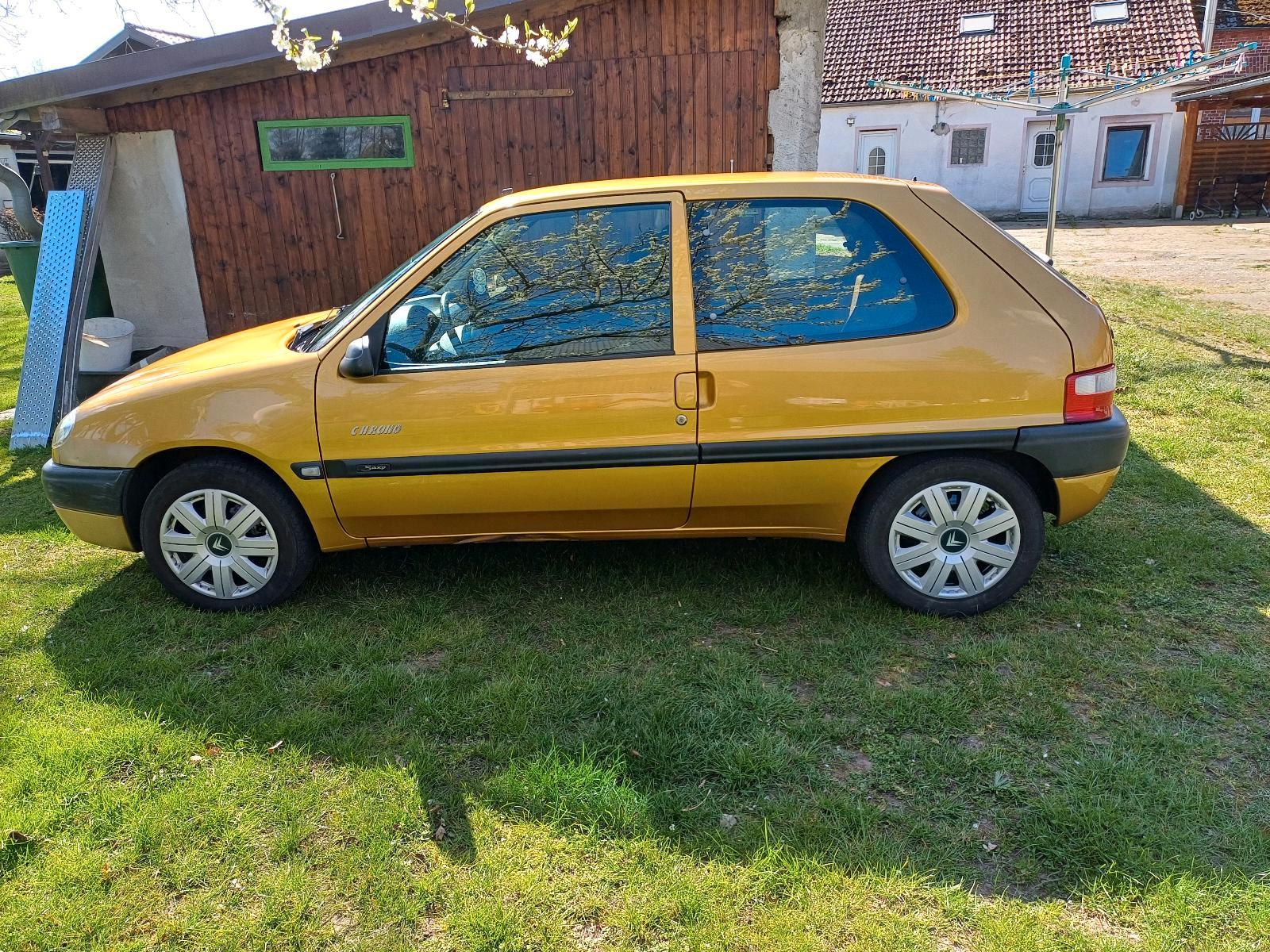 Abbildung des Autos gepflegter Citroen Saxo …