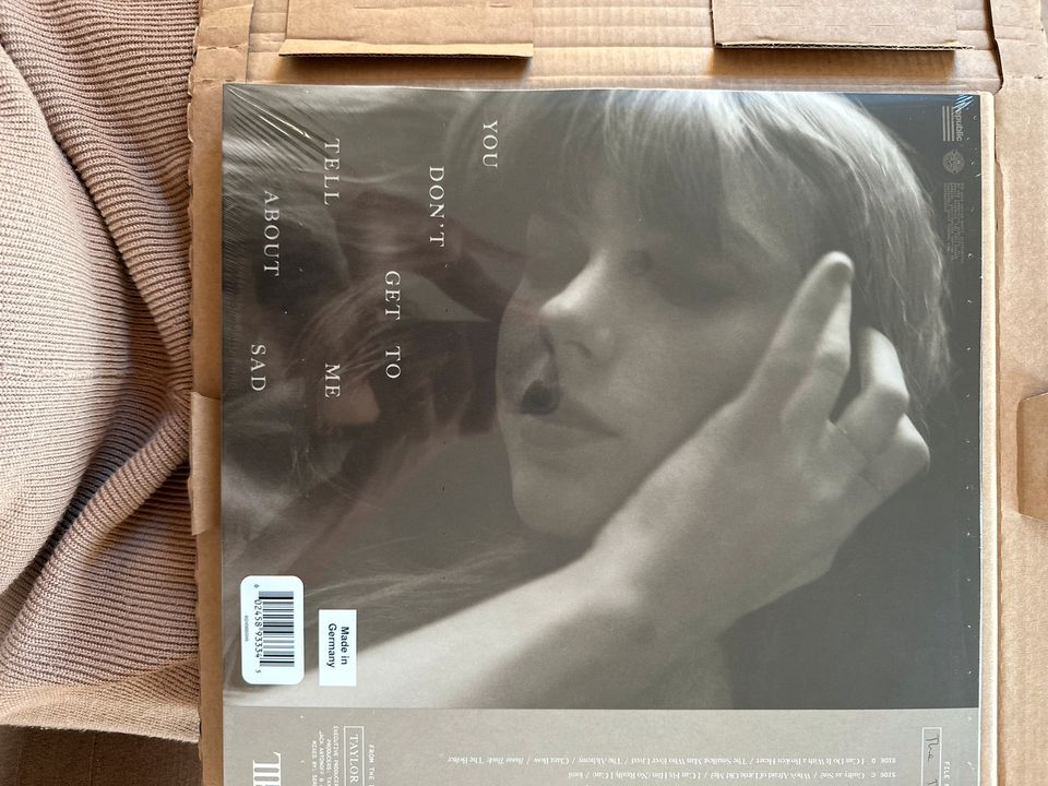 Orginal verpackt Taylor Swift the Bolter Limited Edition beige LP in Bamberg