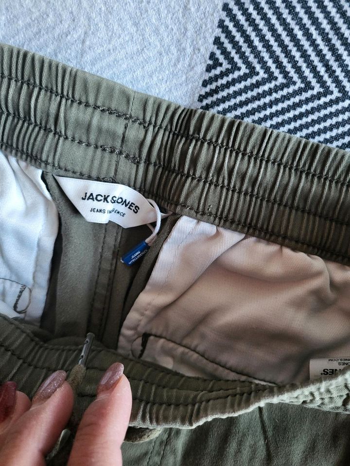 Jack & Jones Freizeit Hose Größe M in Salzwedel