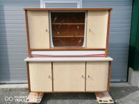 Küchenschrank Pastell-Beige 50erJ. Holz/Resopal Glasvitrine mit e Bayern - Gessertshausen Vorschau