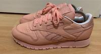 Reebok Classic Leder sneaker Schuhe Gr 38,5 Harburg - Hamburg Heimfeld Vorschau