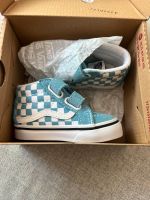 Kinderschuhe / Kinderturnschuhe Vans Gr. 19 mit Originalkarton Frankfurt am Main - Niederursel Vorschau