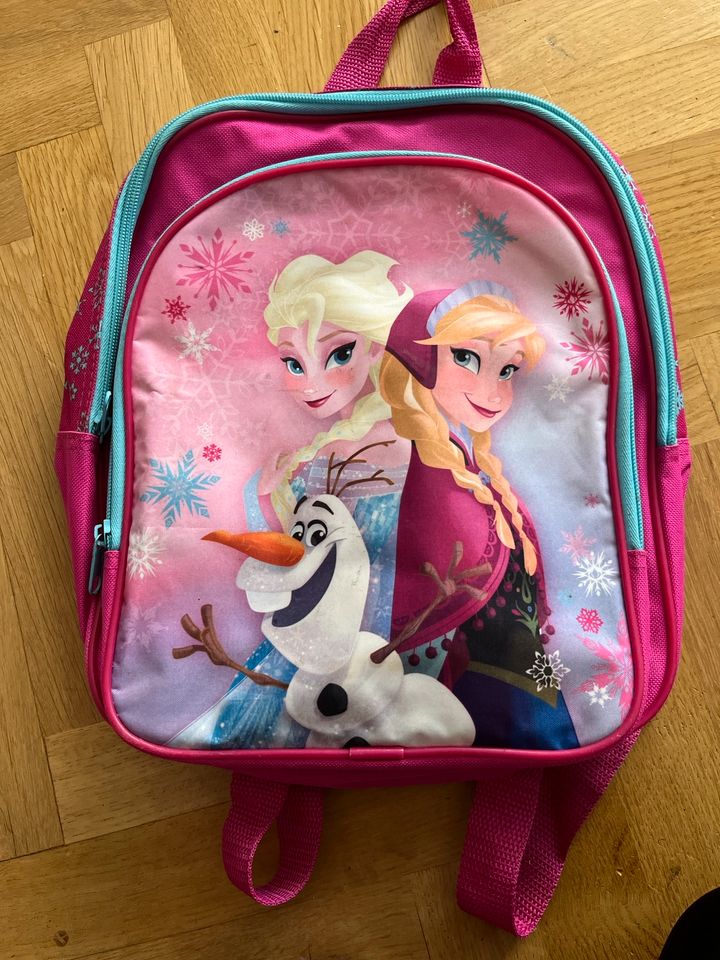 Anna & Elsa eisprinzessin Rucksack Mädchen (kaum genutzt) in Leipzig -  Mitte | eBay Kleinanzeigen ist jetzt Kleinanzeigen