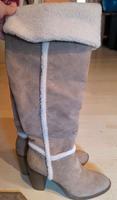 Verkaufe Stiefel mit Absatz, Schuhe, neu Bayern - Pocking Vorschau