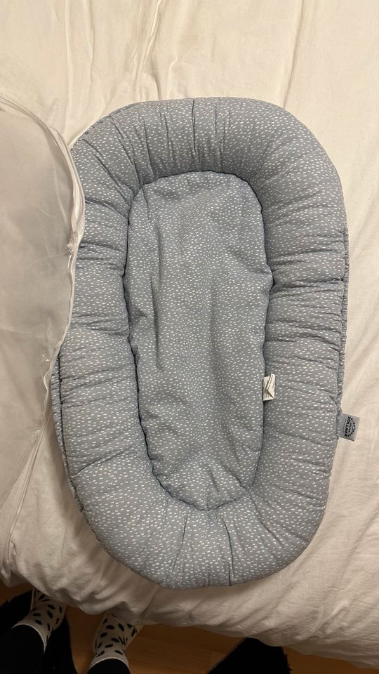 Zöllner Babynest Kuschelnest Babynestchen in Hildrizhausen