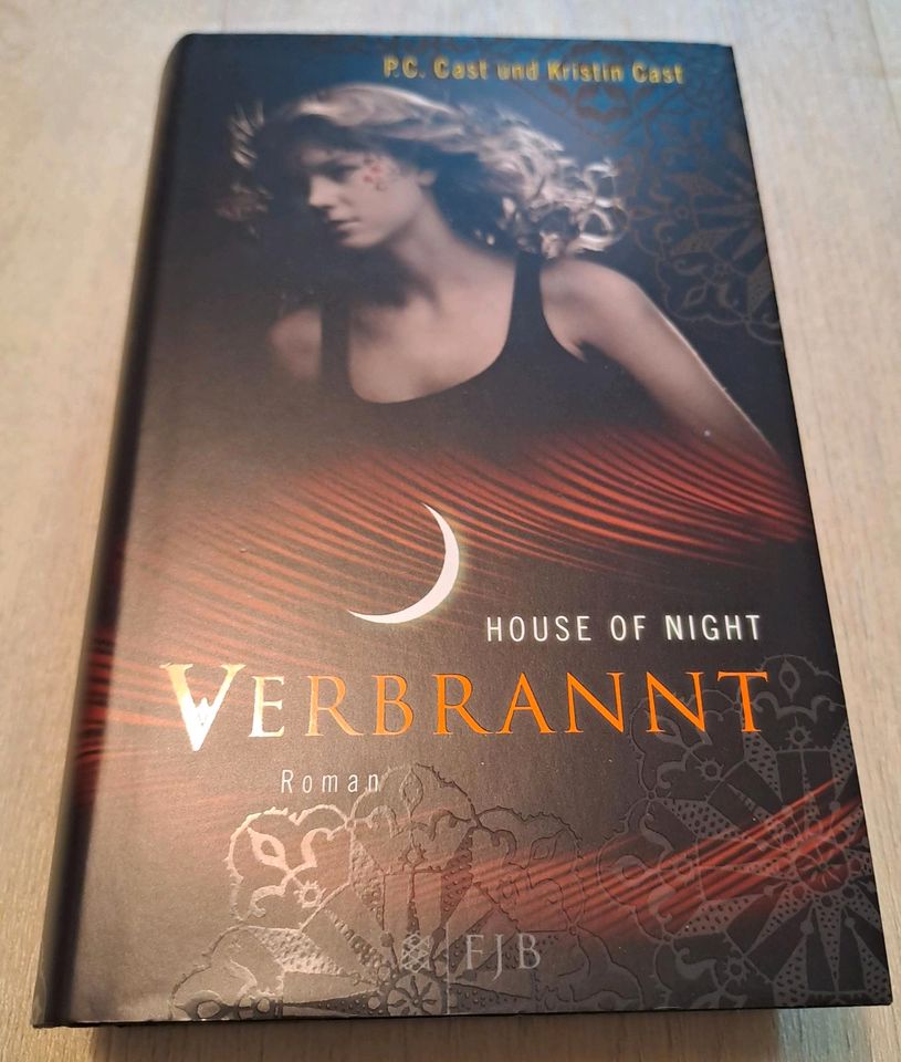 Buchreihe HOUSE OF NIGHT - PC. Cast und Kristin Cast in Porta Westfalica