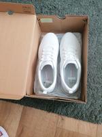 Sketchers Sportschuhe Sachsen-Anhalt - Magdeburg Vorschau