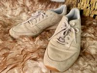 Reebok Sneaker Turnschuhe beige Saarland - Oberthal Vorschau