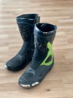 Racingstiefel Motorradstiefel Lederstiefel BÜSE Gr. 45 grün Baden-Württemberg - Bühlertann Vorschau