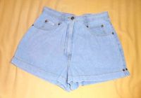 NEUW hellbl kurze Hose / Jeansshorts Gr. 36 The Beverly Hills Kr. München - Neubiberg Vorschau